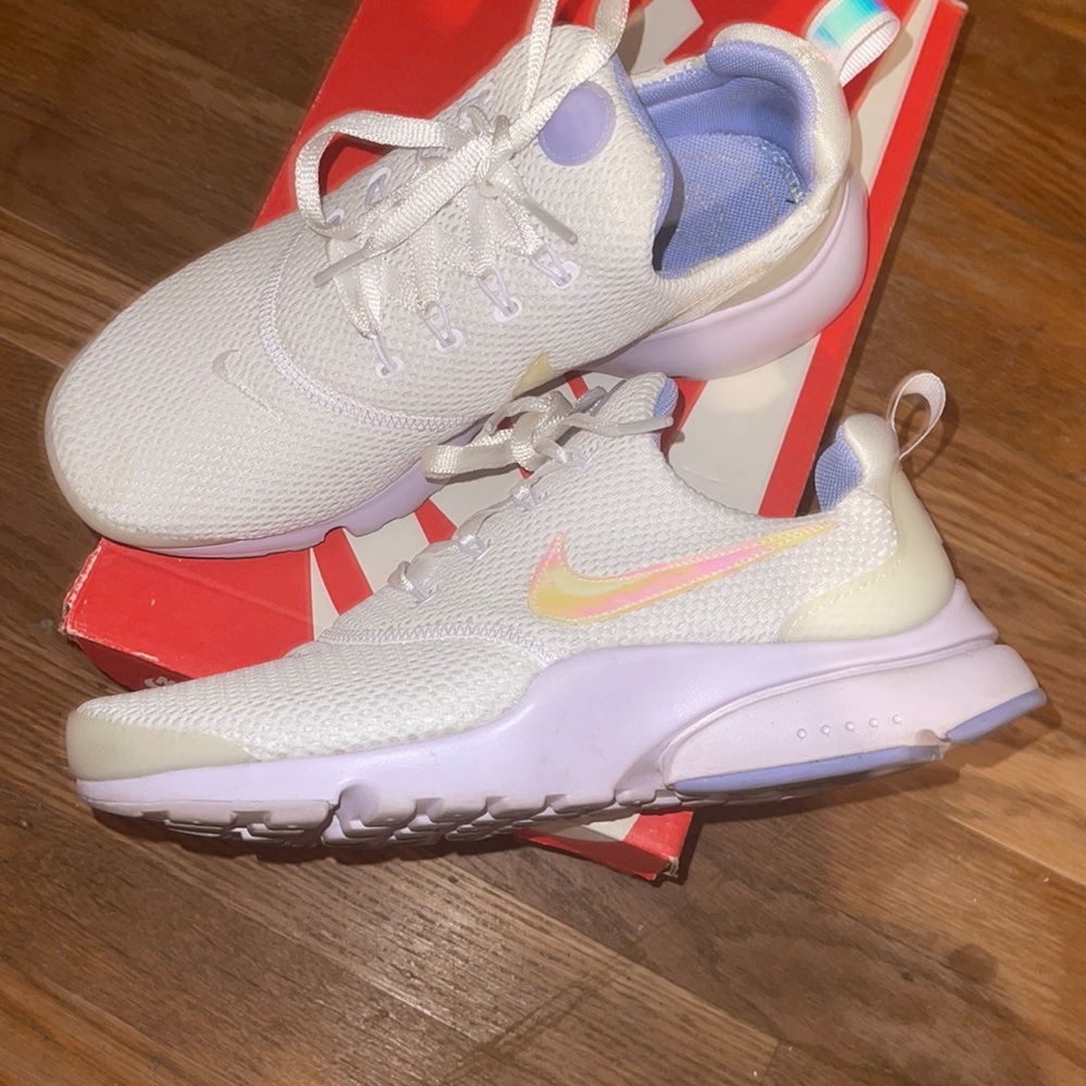 Nike presto fly iridescent/purple